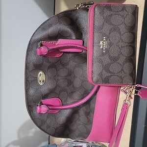 AUTHENTIC COACH DOME Handbag with Authentic matching wallet/wristlet